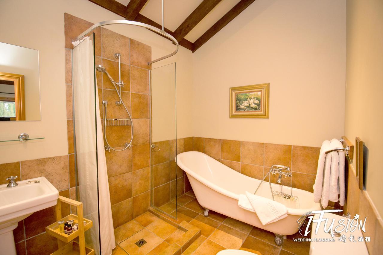 The Canyons B&B Queenstown Bagian luar foto
